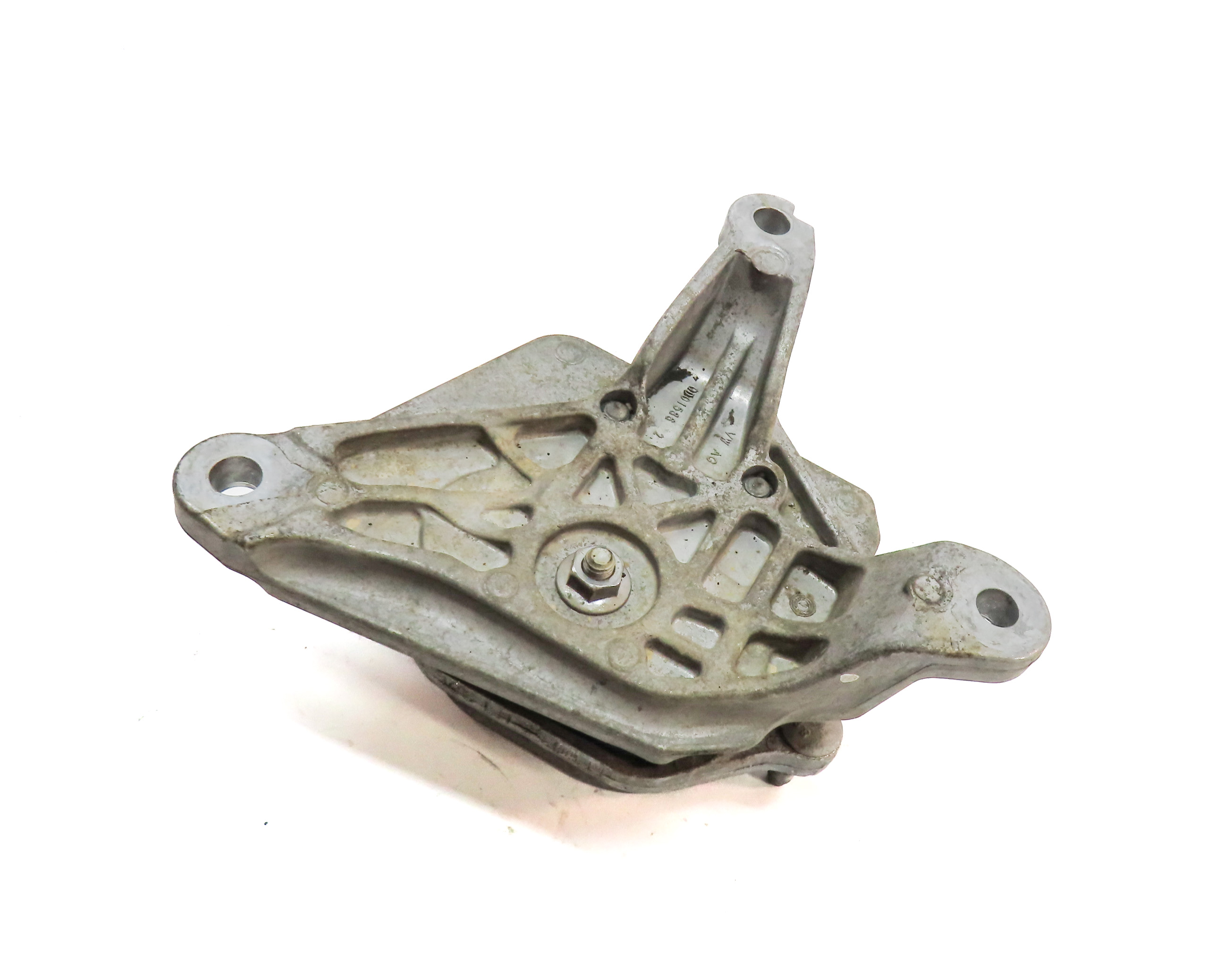 2012 AUDI A4 (B8 8K) 2.0L CAEB A/T AUTO AUTOMATIC TRANSMISSION MOUNT BRACKET — exact item pictured